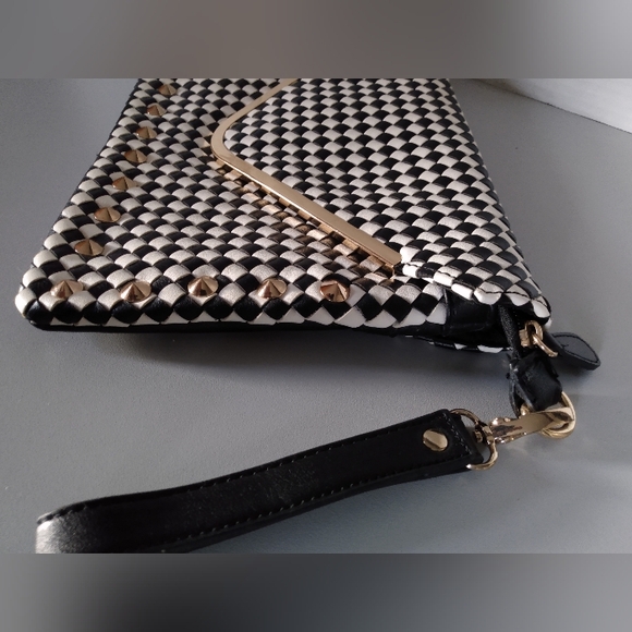 Large Aldo Clutch Wristlet - Picture 4 of 13